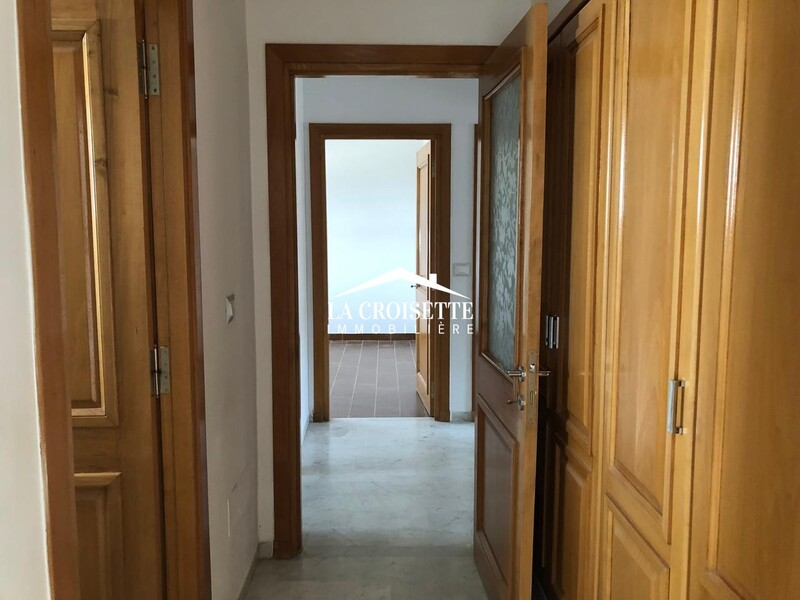 Appartement S+3 à Ain Zaghouan Nord